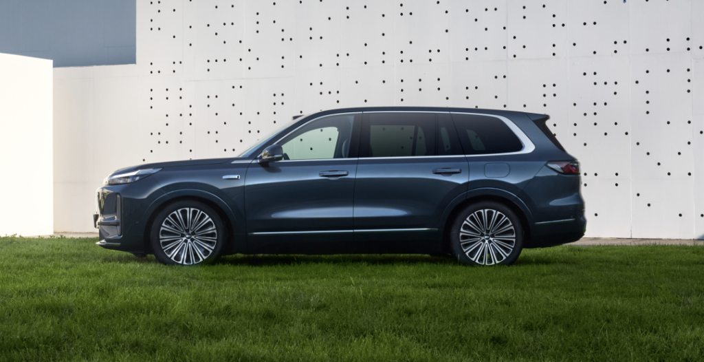 geely suvs