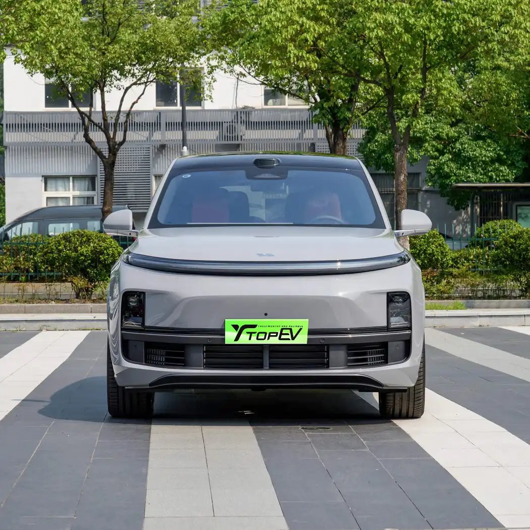 Li L9 Large SUV cars image 2