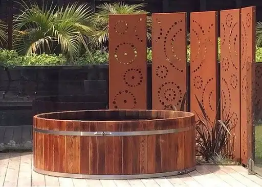 Corten Screen GN-SP-124 Circle Patterned Steel Panel image