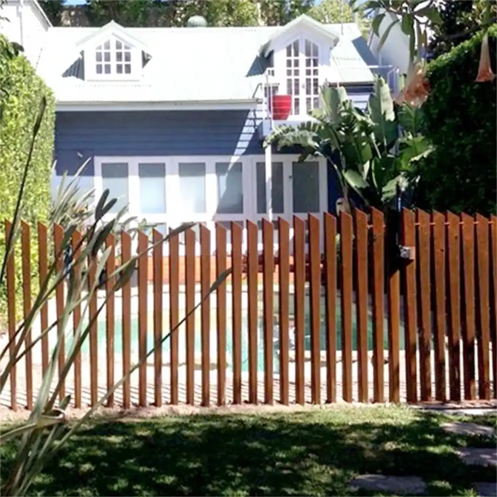 Corten Steel Garden Fencing Pole GN-FC-002 image