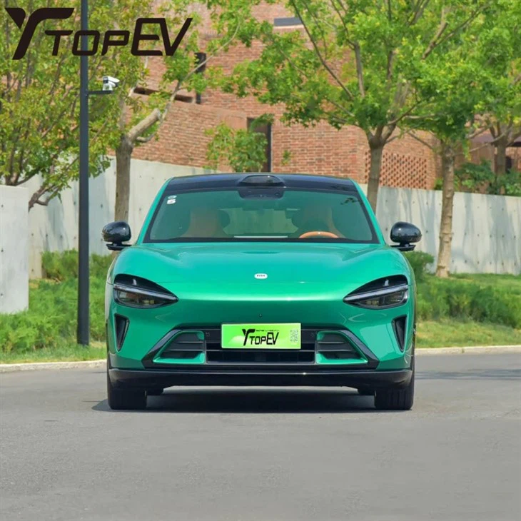 Xiaomi YU7 Electric SUV Car image 2