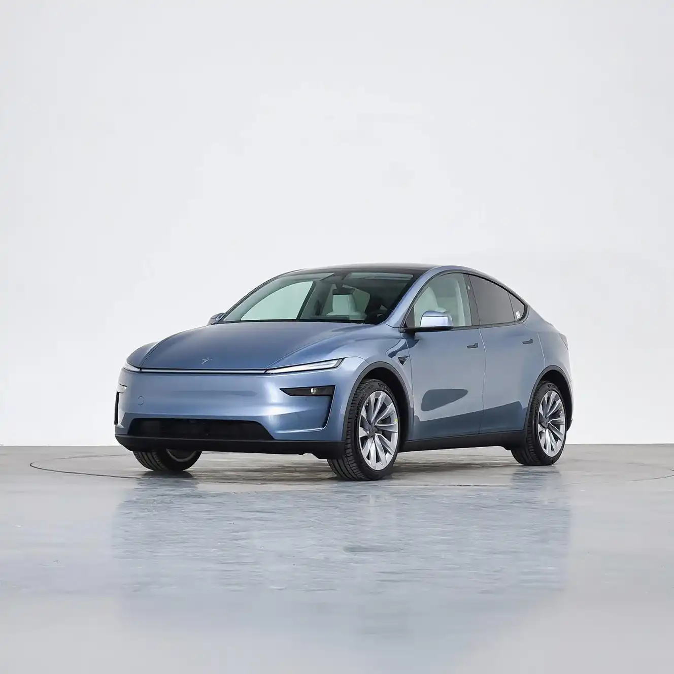 2025 Tesla Model Y image