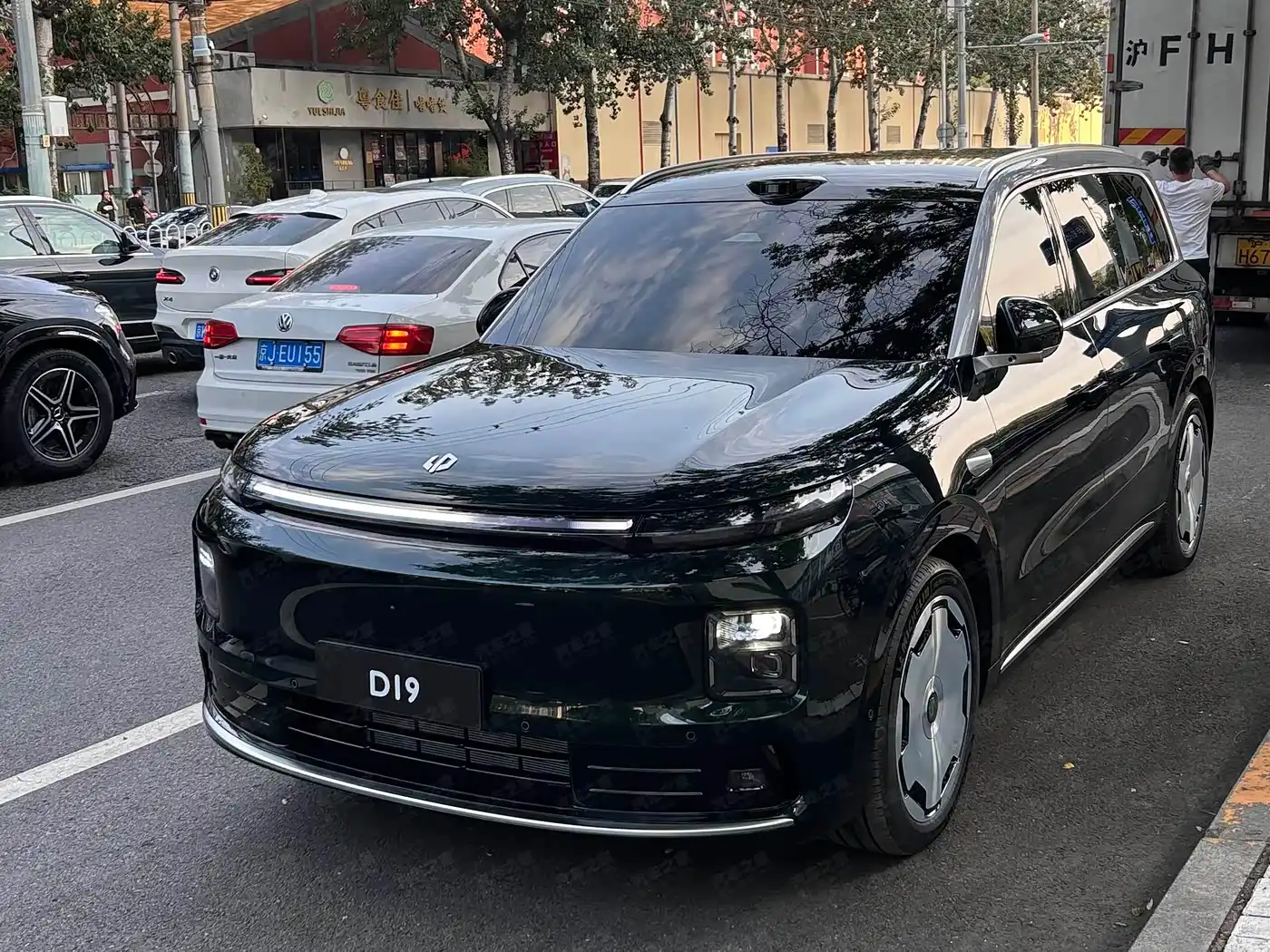 Leapmotor D19 to Launch on October 16 as Flagship SUV image