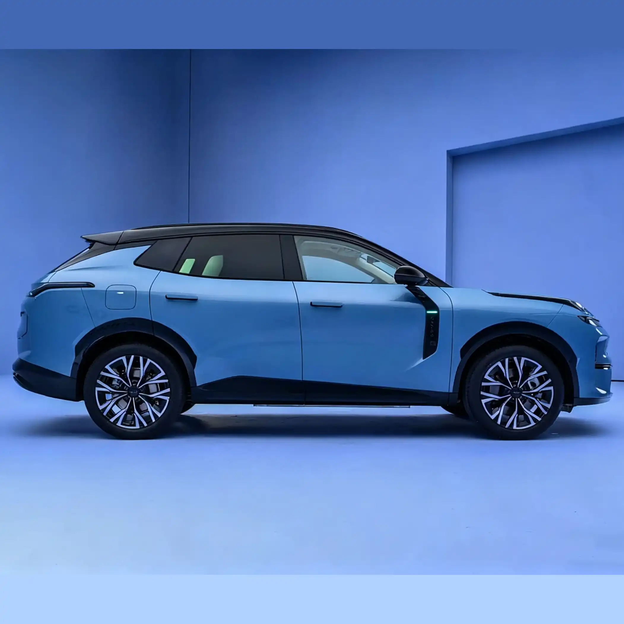 2025 Lynk & Co 08 EM-P image 3