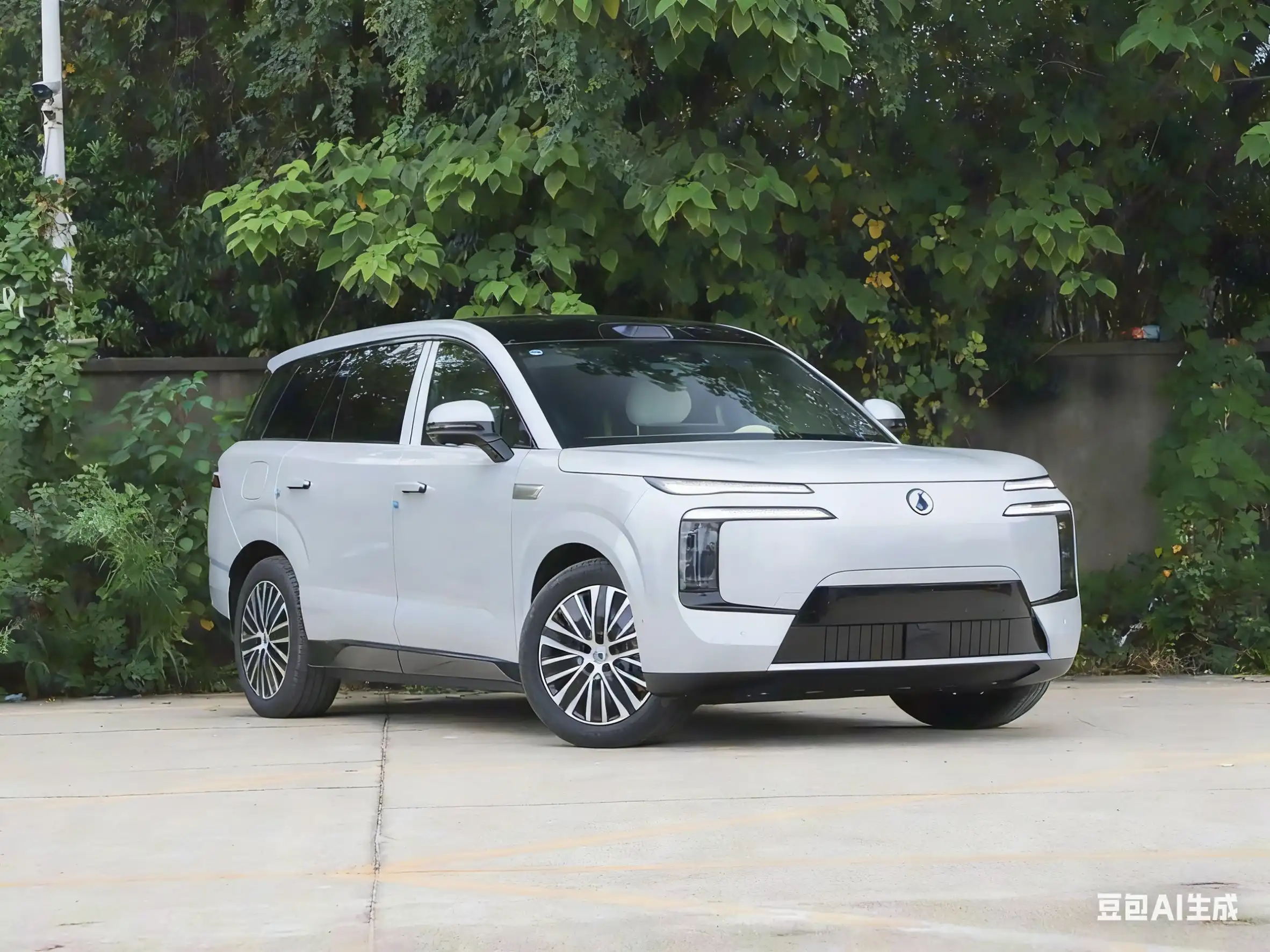 0–100 km/h in 3.9 Seconds + 1,300 km Range: Denza N8L Pre-Sale Starts at ¥320,000 image