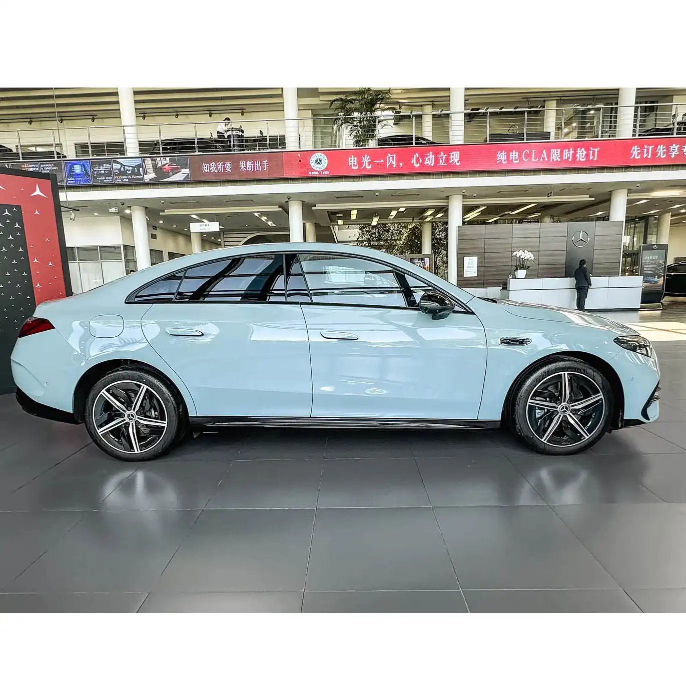 All New Mercedes-Benz CLA Pure Electric image 3