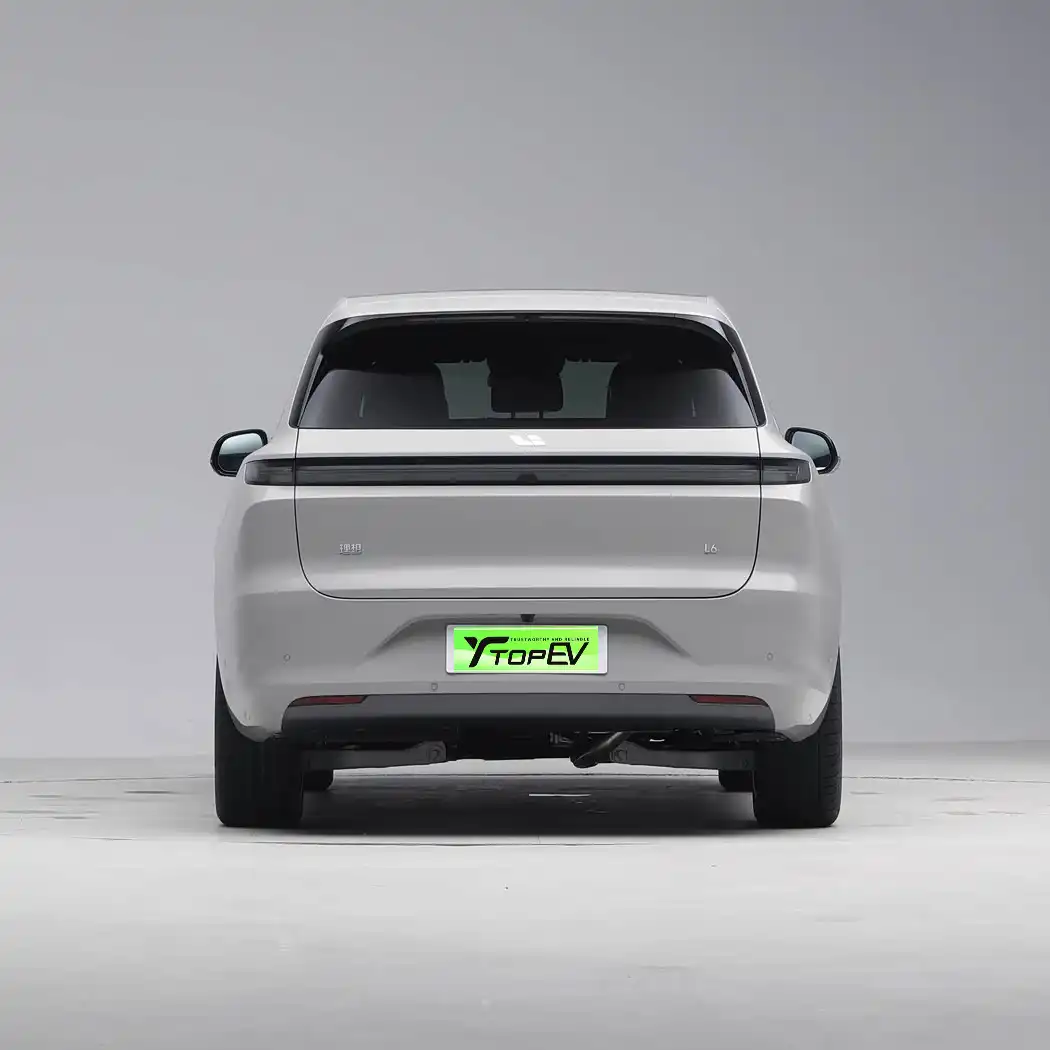 2025 Li Auto L6 SUV image 5