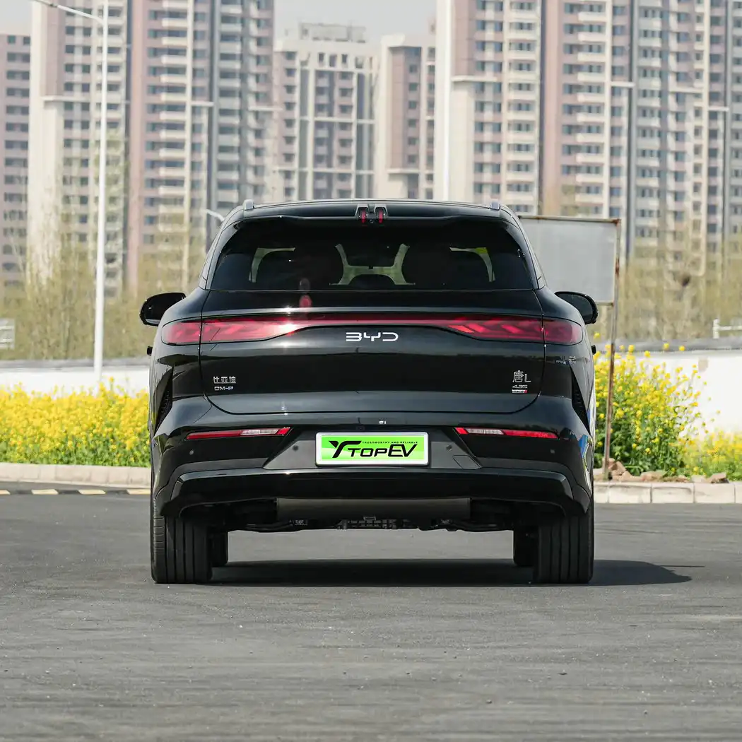 2025 BYD Tang L DM/EV image 5