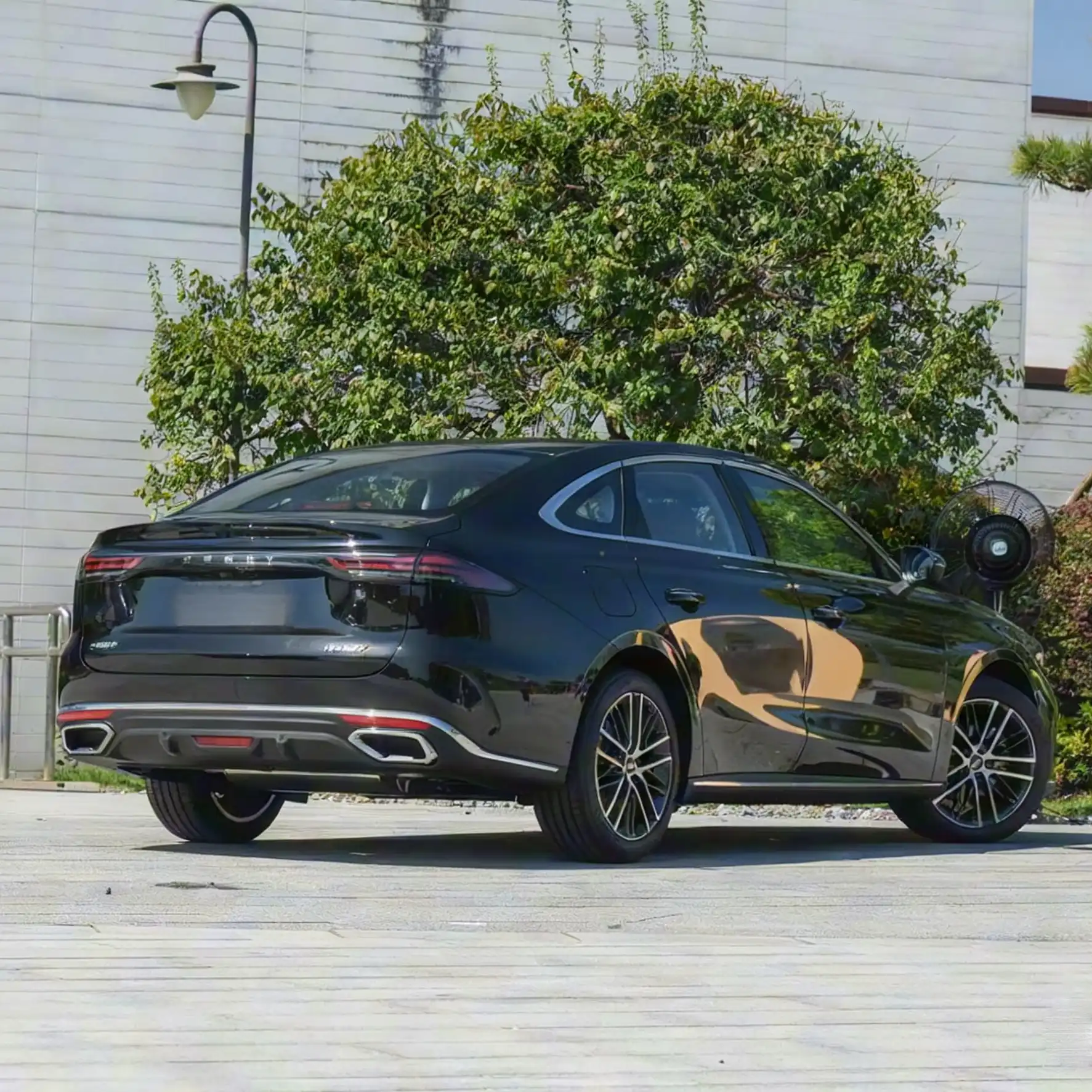 2026 All-new Geely Emgrand 5.0 image 3