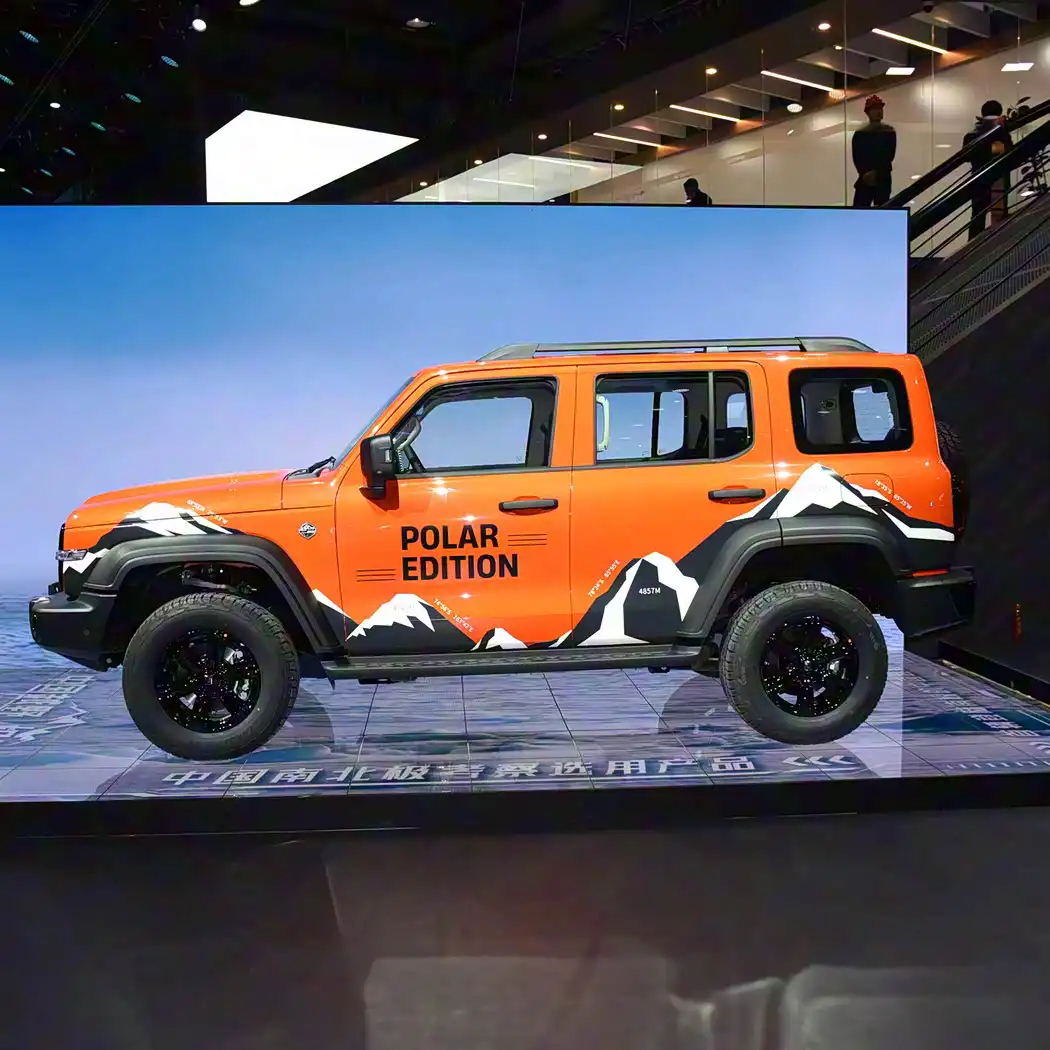 New Tank 300 HEV 2025 image 3