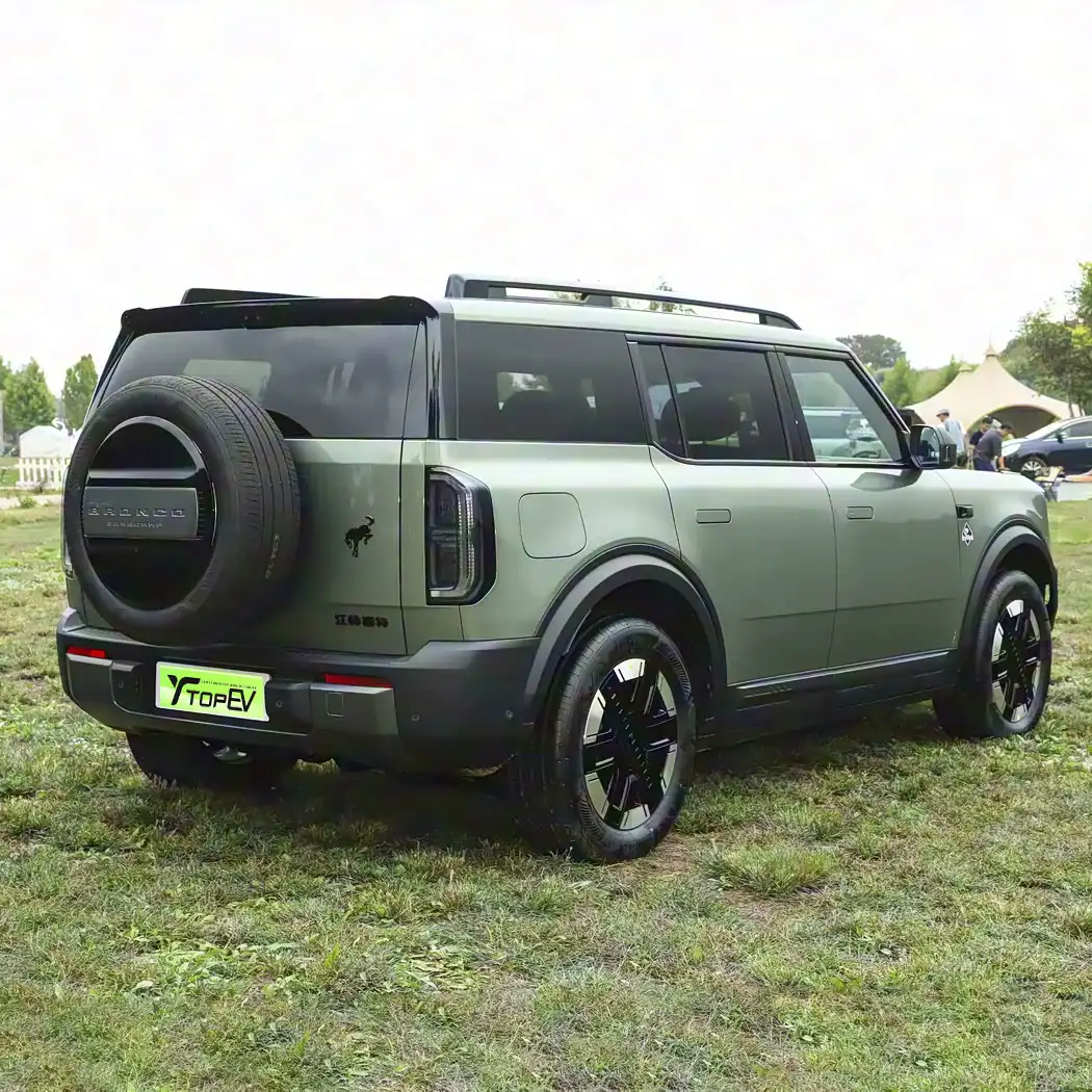2026 Ford Bronco SUV image 4
