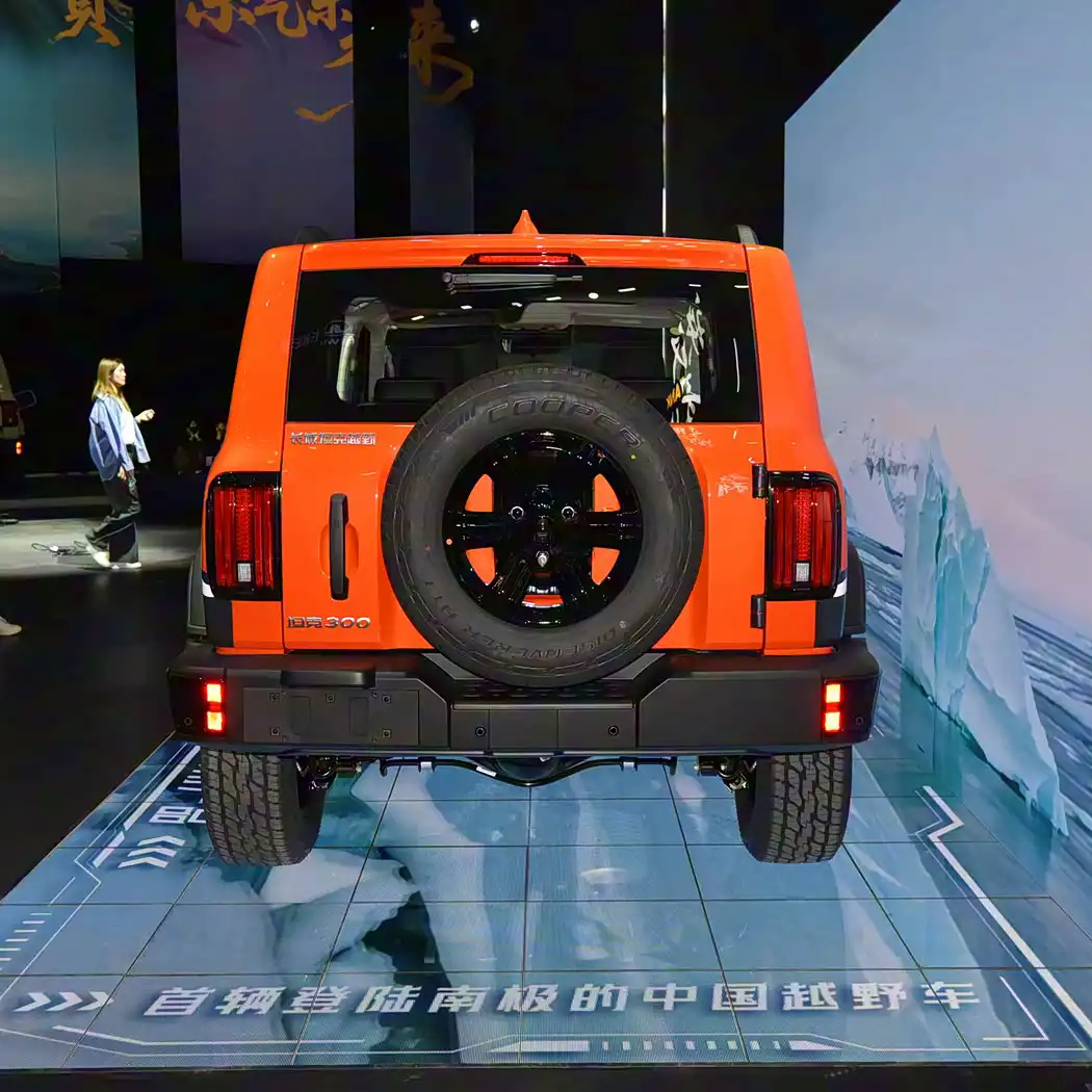 New Tank 300 HEV 2025 image 5