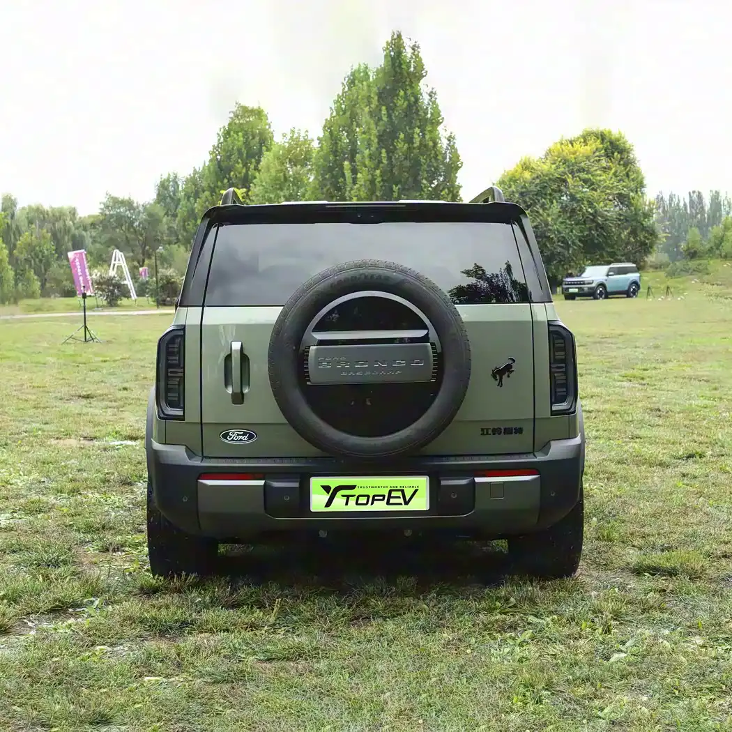 2026 Ford Bronco SUV image 5